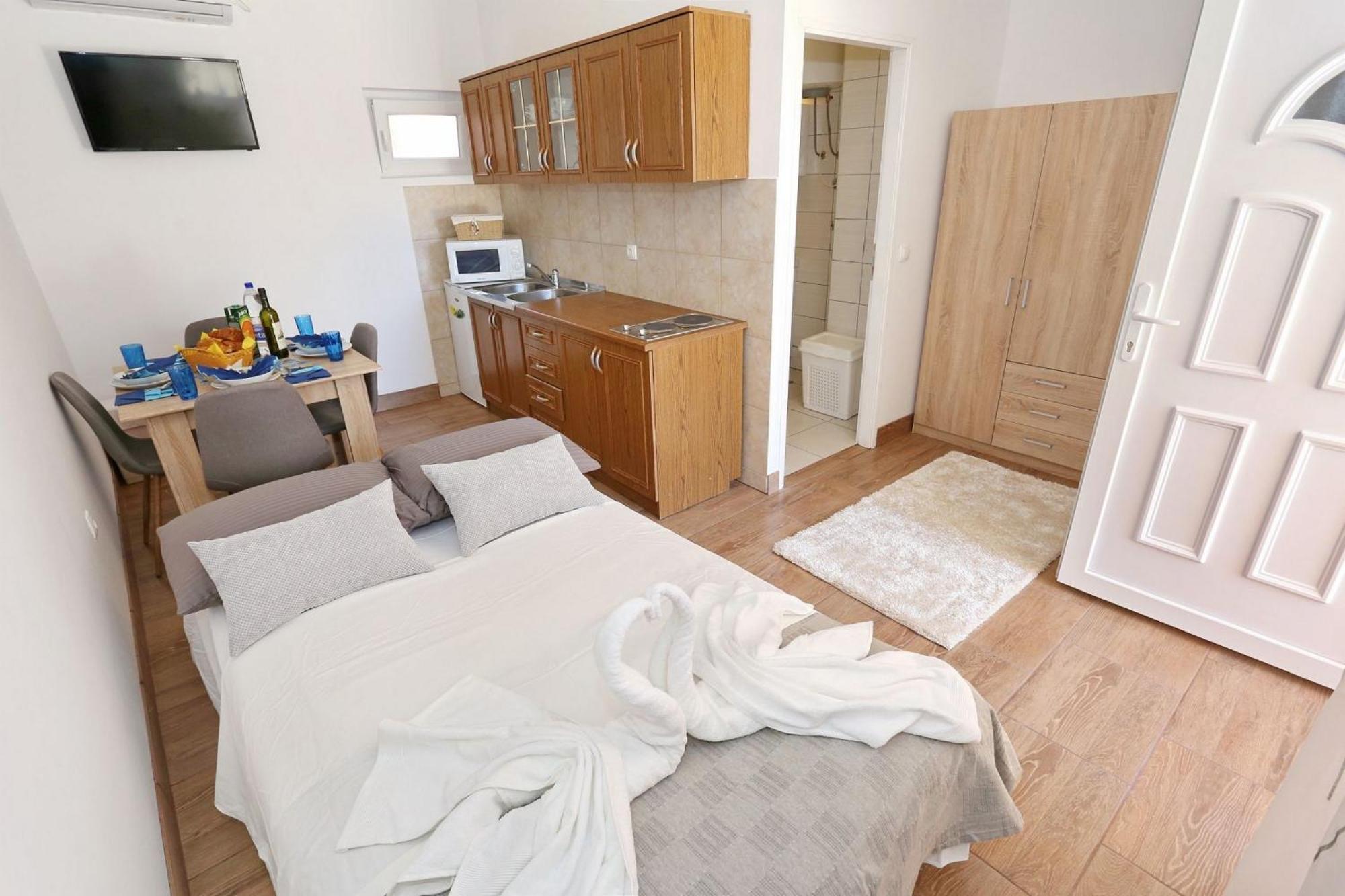 Apartments Marino Vir Kültér fotó